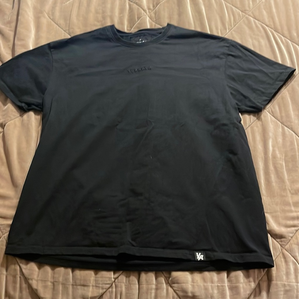 Lightly worn young La oversized T shirt